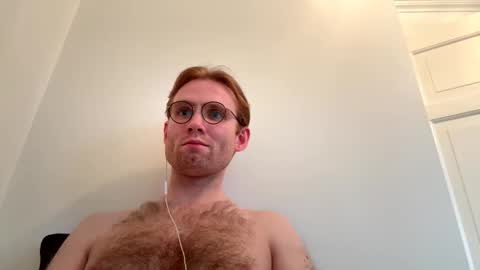 Snapshot of molliter chatting on 09.10.25 molliter online show from 09.10.25