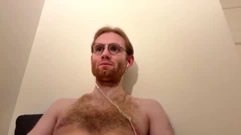 Snapshot of molliter chatting on 09.28.25 molliter online show from 09.28.25