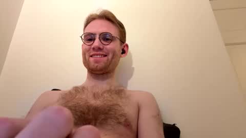 Snapshot of molliter chatting on 02.01.26 molliter online show from 02.01.26