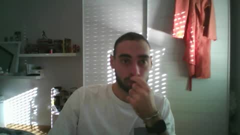 mollo20 online show from 10.27.25