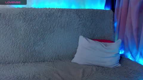 Molly1sex online show from 01.18.25