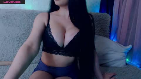 Snapshot of molly1sex chatting on 05.30.26 Molly1sex online show from 05.30.26
