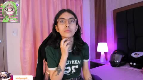 Molly online show from 04.06.26