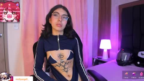Molly online show from 04.13.26