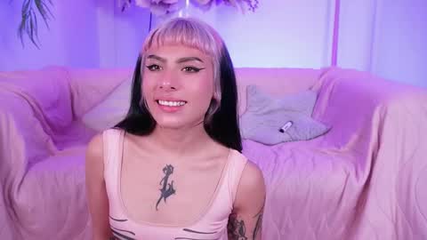 Molly online show from 04.30.26