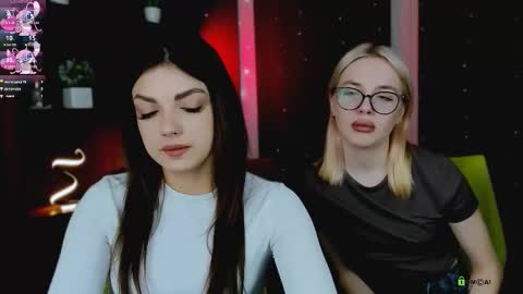 Snapshot of molly__kiss chatting on 02.02.26 molly kiss online show from 02.02.26