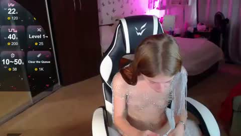 Snapshot of molly_barbie chatting on 07.22.26 Molly Prvt is open online show from 07.22.26