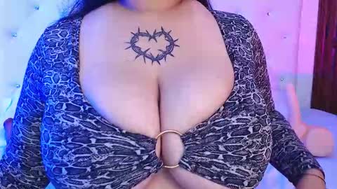 molly_curvyhot online show from 10.23.25