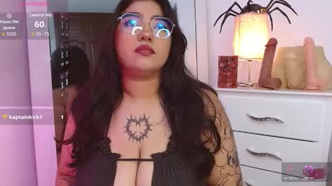 molly_curvyhot online show from 11.09.25