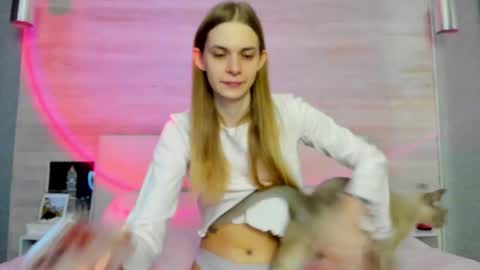 Snapshot of molly_hunt chatting on 01.12.26 Molly Hunt online show from 01.12.26