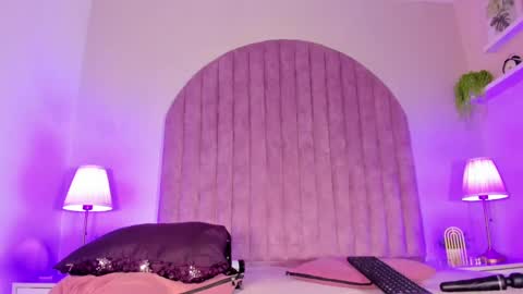 Molly Jackson online show from 12.24.24