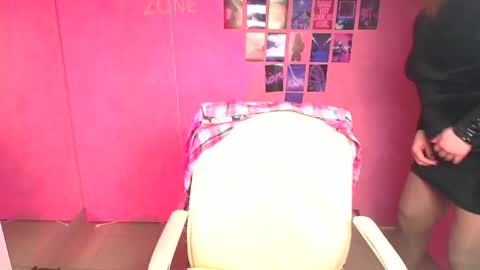 Snapshot of molly_mis chatting on 02.11.26 Molly online show from 02.11.26