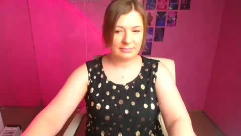 Snapshot of molly_mis chatting on 03.04.26 Molly online show from 03.04.26