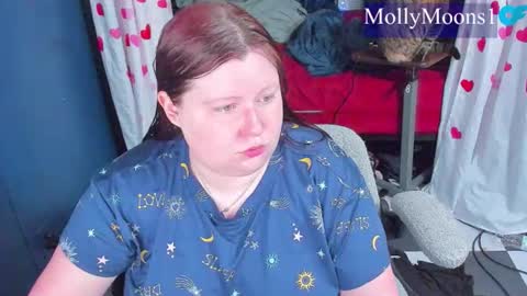 molly_moons online show from 05.11.26
