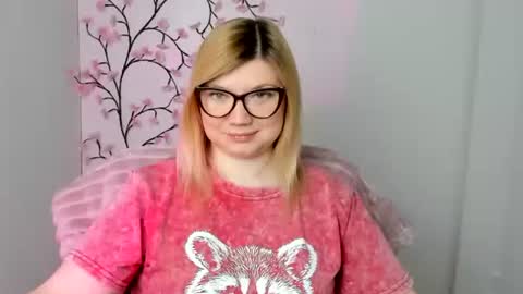 Molly online show from 05.09.26