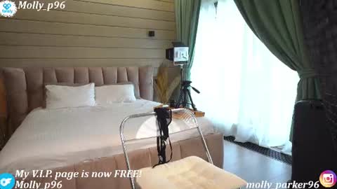 Snapshot of molly_p chatting on 07.22.26 VIP page OnlyFans is absolutely FREE for ONE month online show from 07.22.26