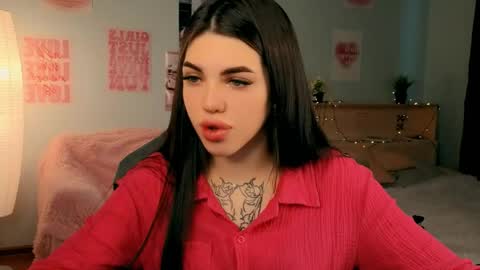 Molly online show from 04.25.26