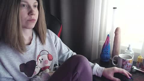 I have new photos come and see with love Molly online show from 03.03.25