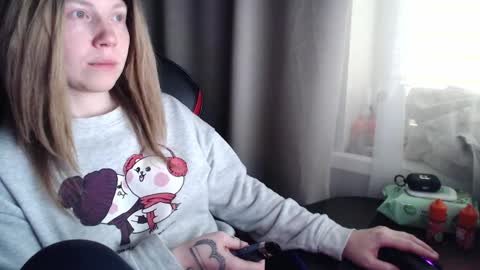 I have new photos come and see with love Molly online show from 10.22.25