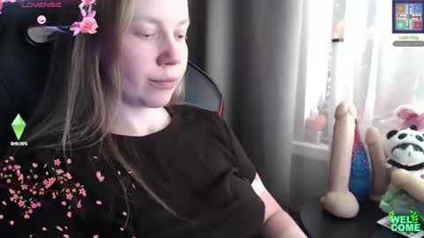 I have new photos come and see with love Molly online show from 06.15.26