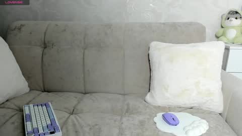 Snapshot of molly_sweetbaby chatting on 12.19.24 Ill tell you when were private online show from 12.19.24