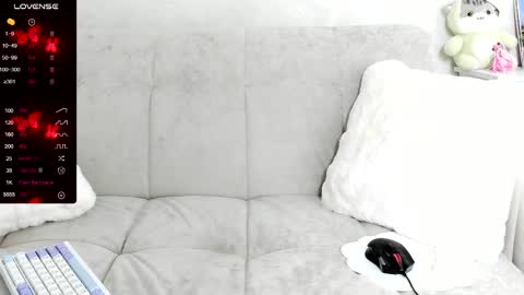 Snapshot of molly_sweetbaby chatting on 02.13.25 Ill tell you when were private online show from 02.13.25