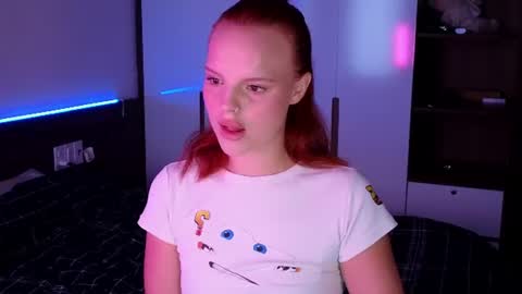 Molly online show from 07.12.26