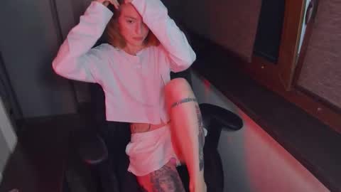 Taisha online show from 09.22.25