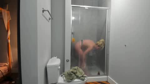 mollyharttt online show from 09.15.25