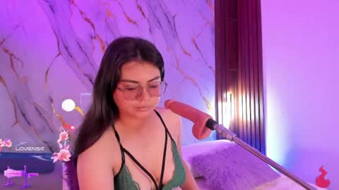 New girl Emily Valentina  Michelle online show from 05.04.26