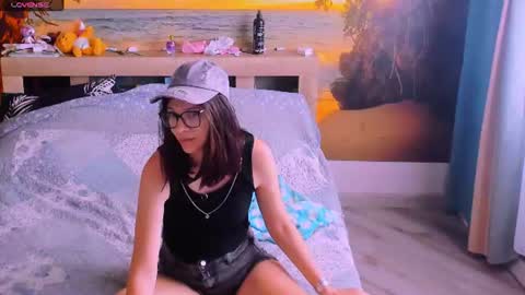  KIRA  online show from 06.15.26