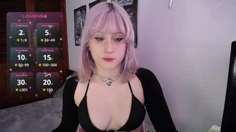 Molly  online show from 05.06.26