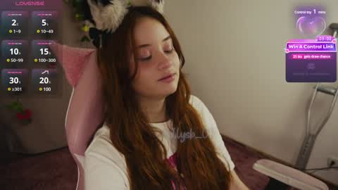 Snapshot of mollysb_05 chatting on 01.17.25 mollysb_05 online show from 01.17.25