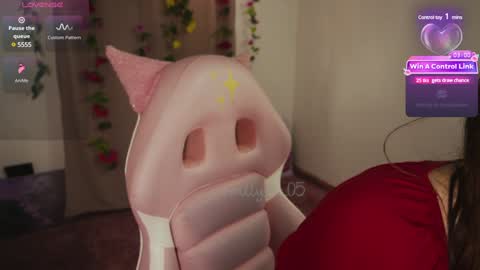 Snapshot of mollysb_05 chatting on 01.31.25 mollysb_05 online show from 01.31.25