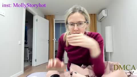 AngelMomm online show from 04.20.26