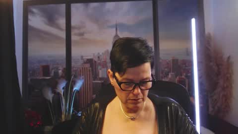 MollySun Nina Randmann online show from 09.22.25