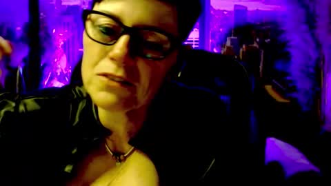 MollySun Nina Randmann online show from 05.19.26