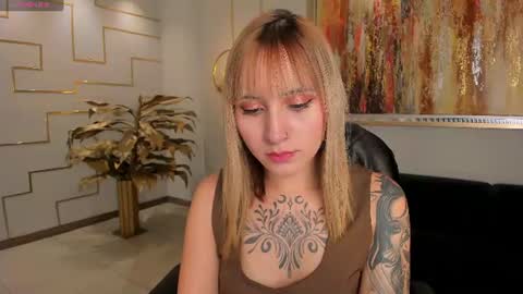 Molly Sunders online show from 06.13.26