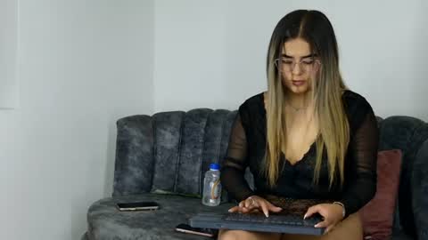 mollysweet11 online show from 06.20.26