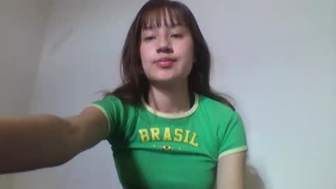 mollywalter online show from 02.08.25