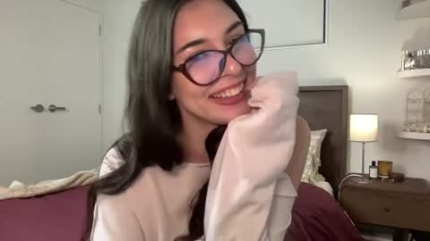 Molly online show from 06.16.26