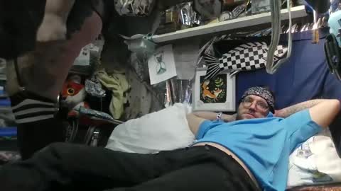 Snapshot of molotovfoxtail chatting on 02.07.26 Molotovfoxtail online show from 02.07.26