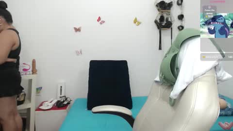 Snapshot of mom_17 chatting on 02.09.26 Celeste online show from 02.09.26