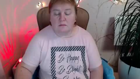 Snapshot of mommy99x chatting on 12.06.24 Mommy99X online show from 12.06.24