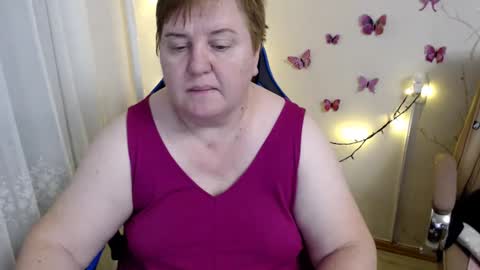 Snapshot of mommy99x chatting on 03.08.25 Mommy99X online show from 03.08.25