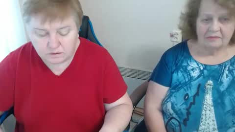 Snapshot of mommy99x chatting on 01.06.26 Mommy99X online show from 01.06.26