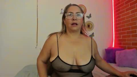 Maja online show from 12.19.24