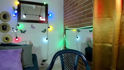 Maja online show from 02.22.25