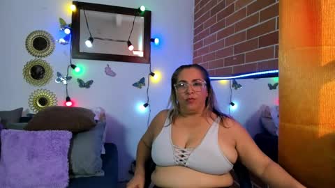 Maja online show from 02.22.25