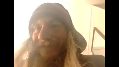 Snapshot of mommyissues2386 chatting on 12.10.24 Richard Sheridan online show from 12.10.24